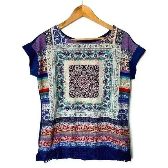 Tops - Women’s Graphic Jewelled Pattern Multicoloured Boho Art to  Wear T-shirt Medium